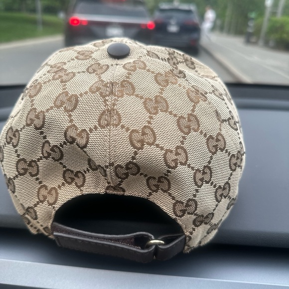 Gucci Beige and Brown Monogram Baseball Cap - Picture 3 of 9